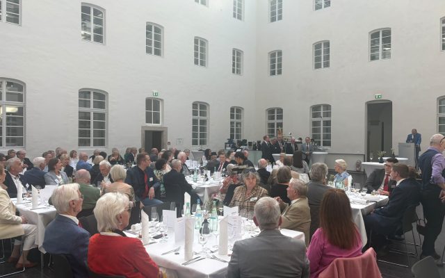 Sommerfest 2026 - Innenhof des Maxhauses